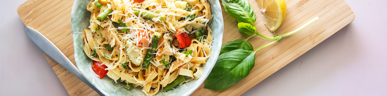 Fettuccine Alfredo Primavera